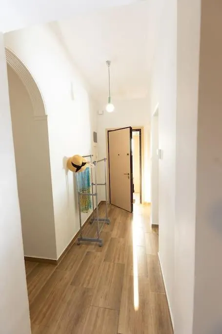 Spacious Apartment In Old Town - Private Parking Thessaloníki